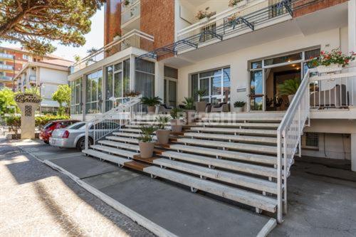 צ'סנטיקו Esperia Boutique Family Hotel מראה חיצוני תמונה